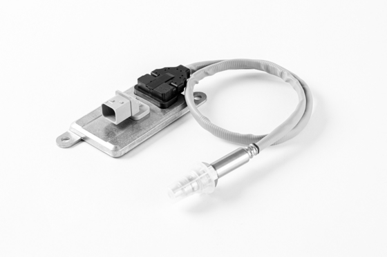Capteur d'oxygène d'azote Mercedes-Benz A0101539628/001 5WK96659C Capteur NOX 24 V