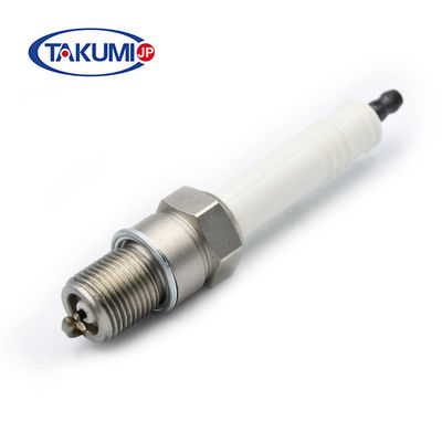 Remplacement de la bougie d'allumage du moteur à double électrode à iridium pour le champion KB77WPCC