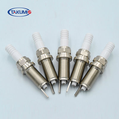 La bougie K6RTC remplacée pour NGK 6962 BKR6E Les bougies V-Power pour YX10YC XC10YC RC9YCC RC9YC RC9Y