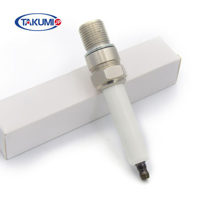 Bouchon d'étincelle du moteur P611 1236100 pour moteur à gaz de la série 6 620 616 624