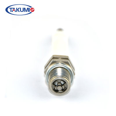 TAKUMI R1B12-77 moteur à étincelle moteur à étincelle 4 électrode au sol Résistance de remplacement pour Champion RB76N