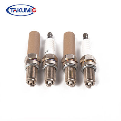 Les bougies d'allumage des véhicules à moteur de Mitsubishi Prado 1.4L BP6REP CR6E CPR6EA U20ESR-N perlent le nickel Shell Gasket Seat