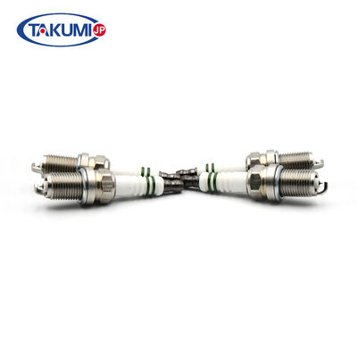 Les pièces d'auto d'électrode d'iridium allumage le pressing isostatique des bougies NGK IKR6G11 en céramique