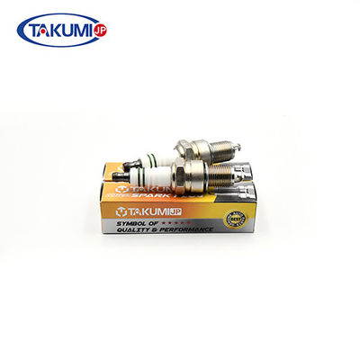 Bp7hs A7tc Bkr5e D8tc C7hsa emballant la bougie d'allumage de moto