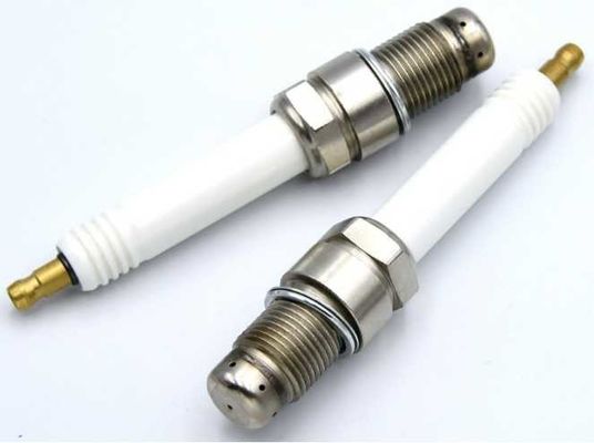 Bougie de l'allumage X52404500056 s'assortissant pour le moteur à gaz de MTU 16V4000L61