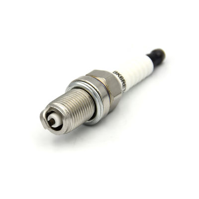 La bougie d'allumage de pièces d'auto BK6RETC remplacent pour la bougie d'allumage BKR6E RC9YC RC10PYP4