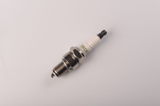 Le circuit d'allumage propre usine incendient la bougie d'allumage de moteur du Japon DK6RTC NGK DCPR6E